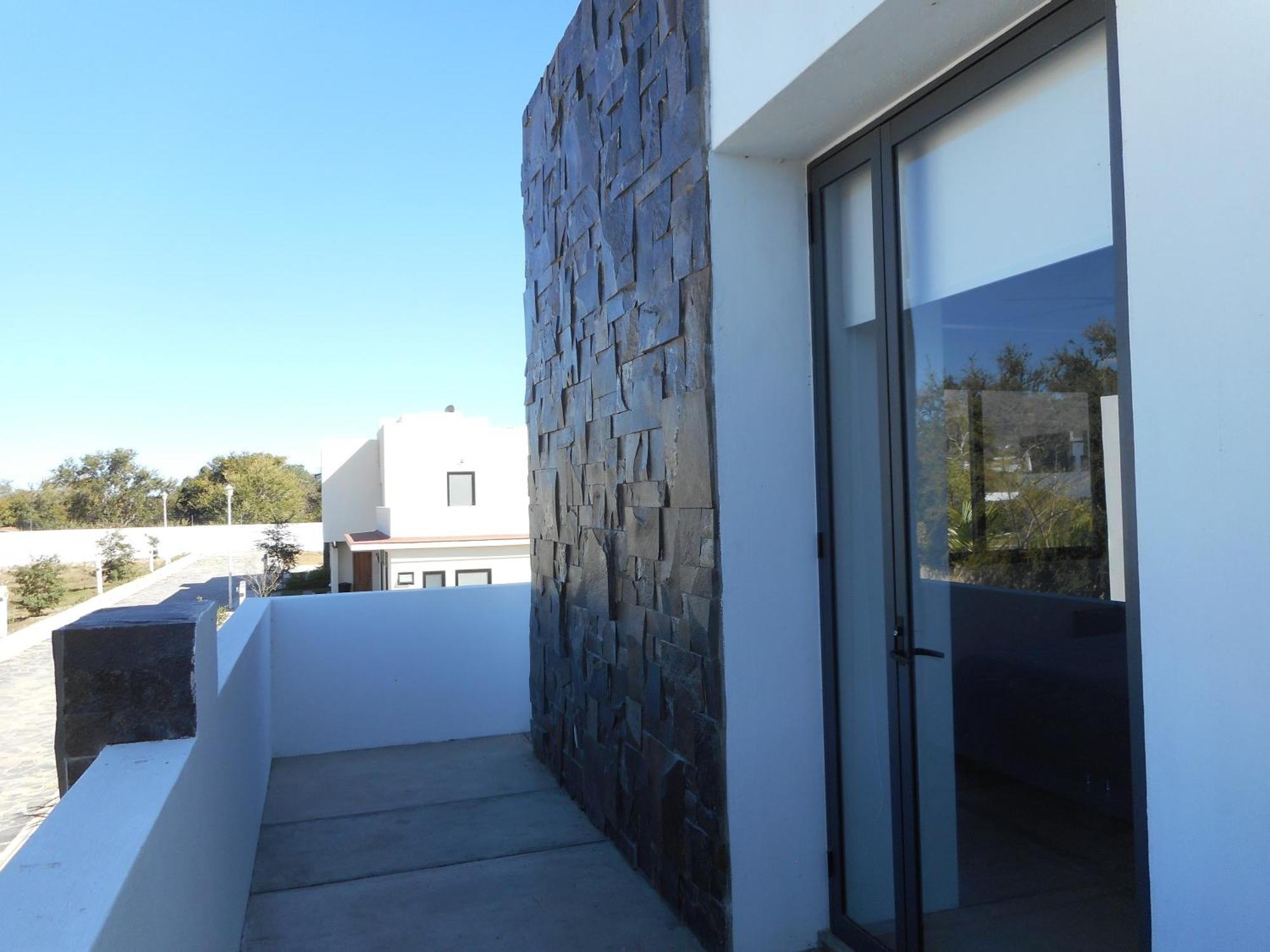 Hermosa Casa En Orilla Del Lago -Zona De Villedos- San Cristobal Zapotitlan Esterno foto